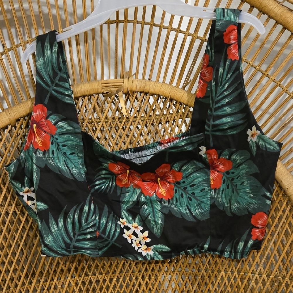 Collectif Tropical Top And Skirt Set Tiki style